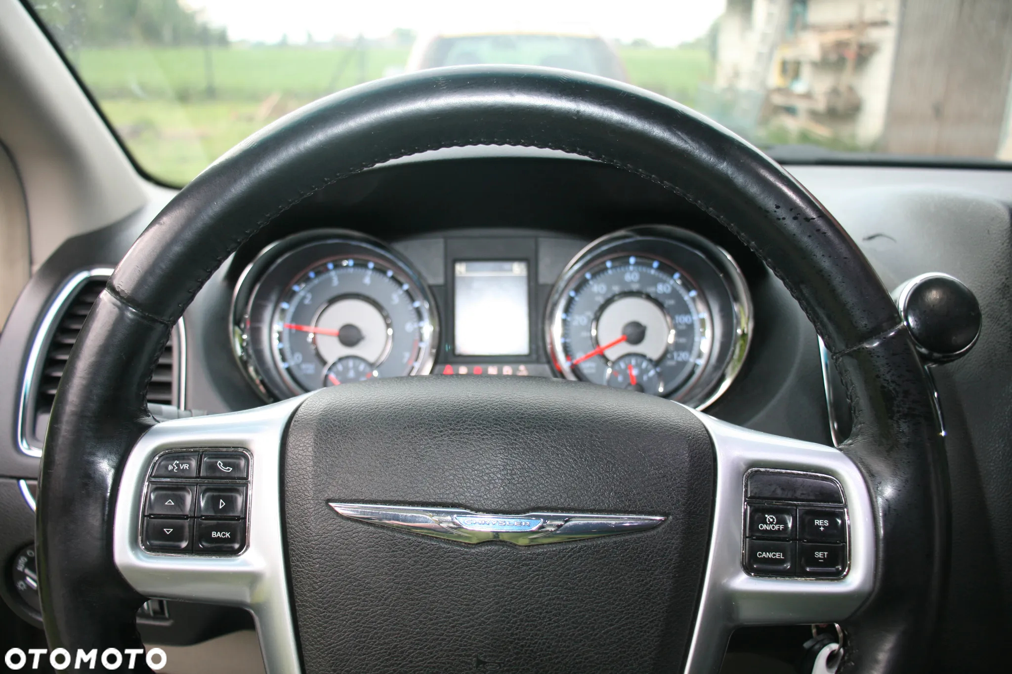 Chrysler Town & Country 3.6 Touring - 12