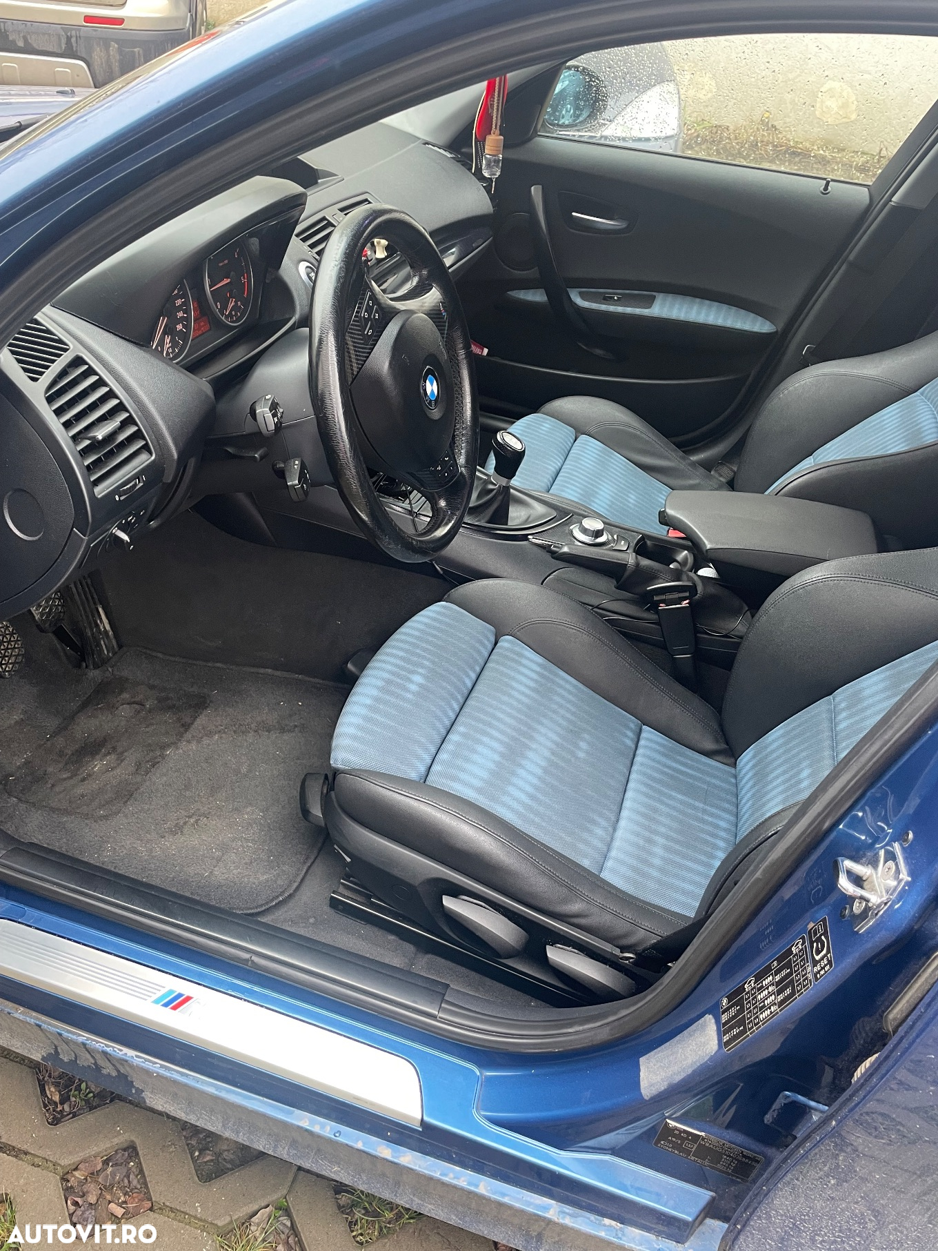BMW Seria 1 120d - 11