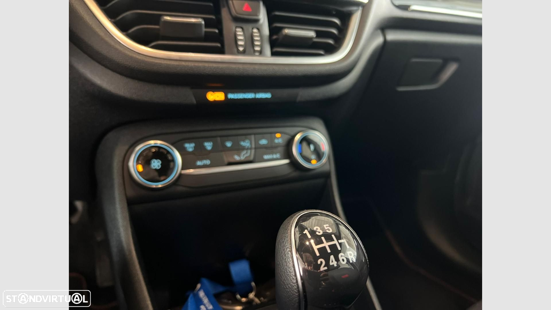 Ford Fiesta 1.0 EcoBoost ST-Line - 10