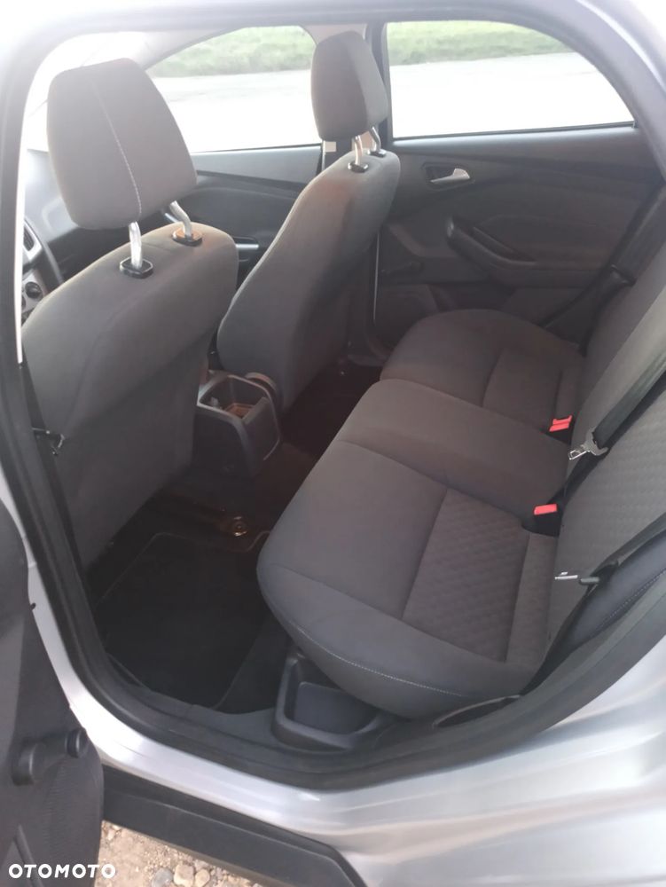 Ford Focus - 9