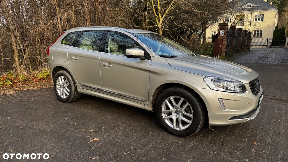 Volvo XC 60 D3 Drive-E Summum - 2