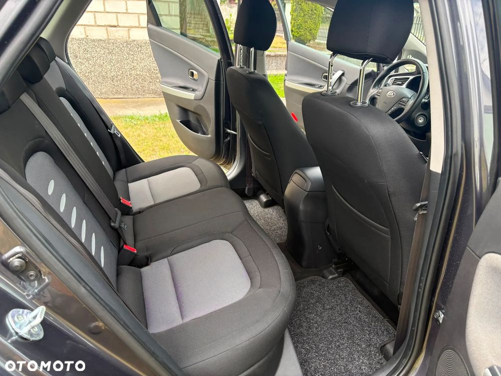 Kia Ceed 1.6 CRDi 128 Vision - 16