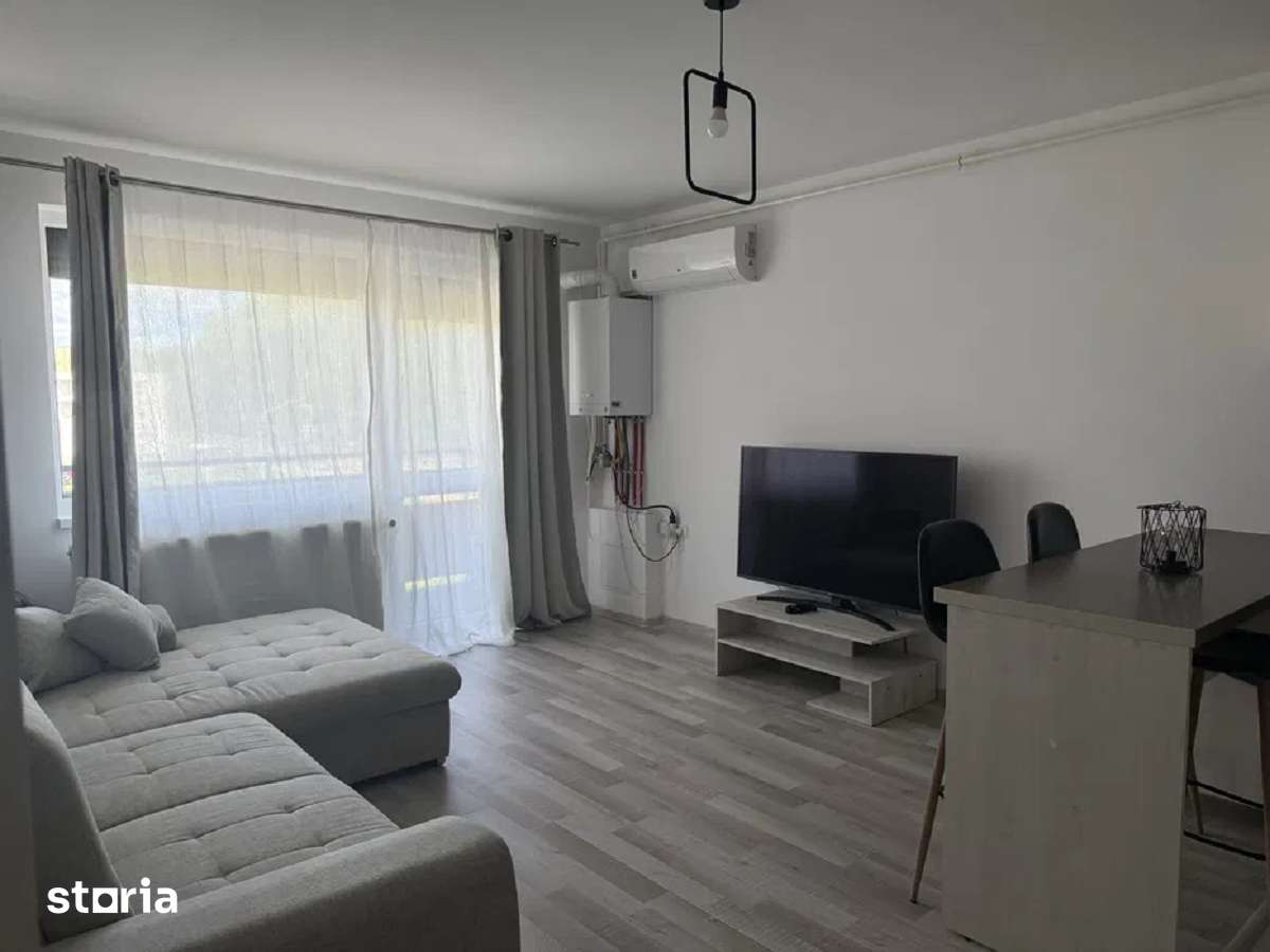 Apartament 2 camere tip studio Tractorul(loc de parcare) — fotografia 1