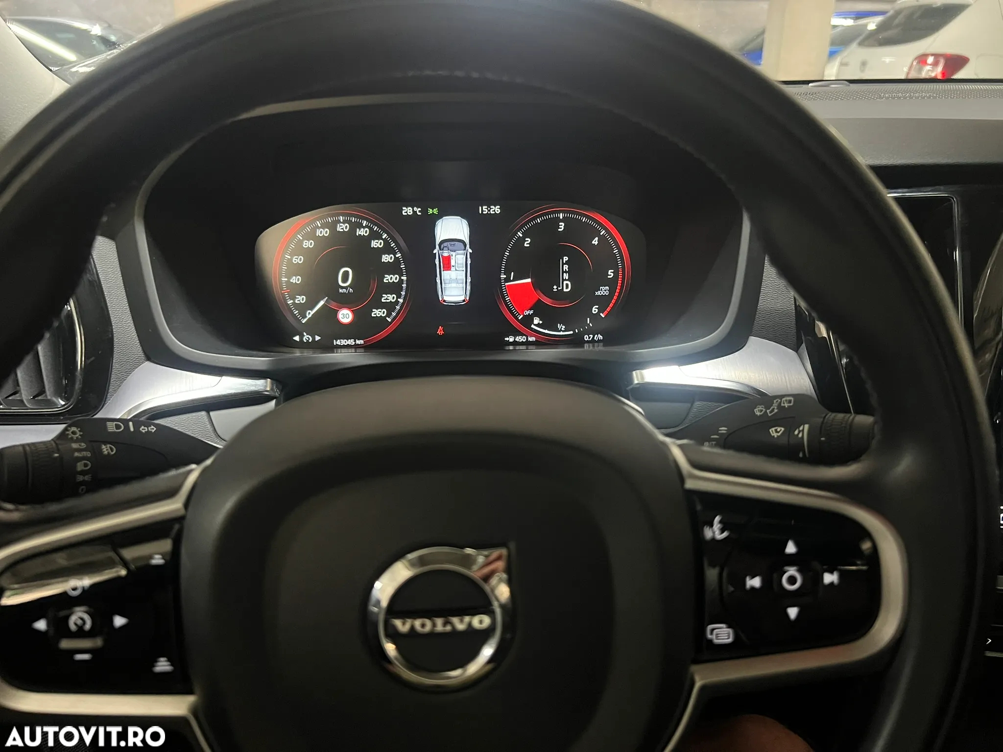 Volvo V60 D4 Momentum Pro - 14