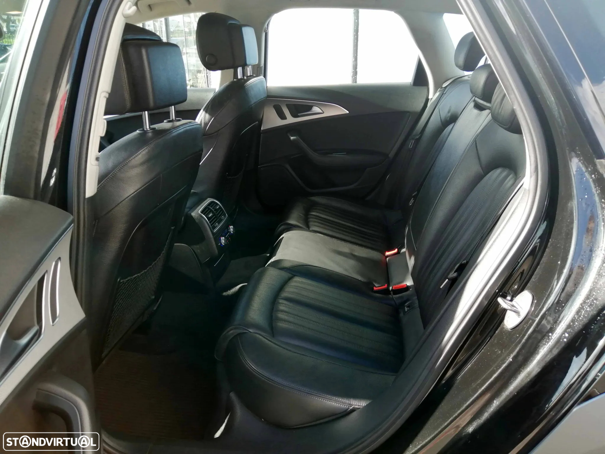 Audi A6 Allroad 3.0 TDi quattro S tronic - 23