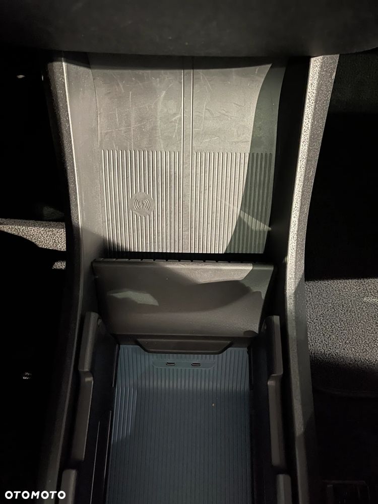 Volvo EX30 69kWh Single Motor Long Range Ultra - 24