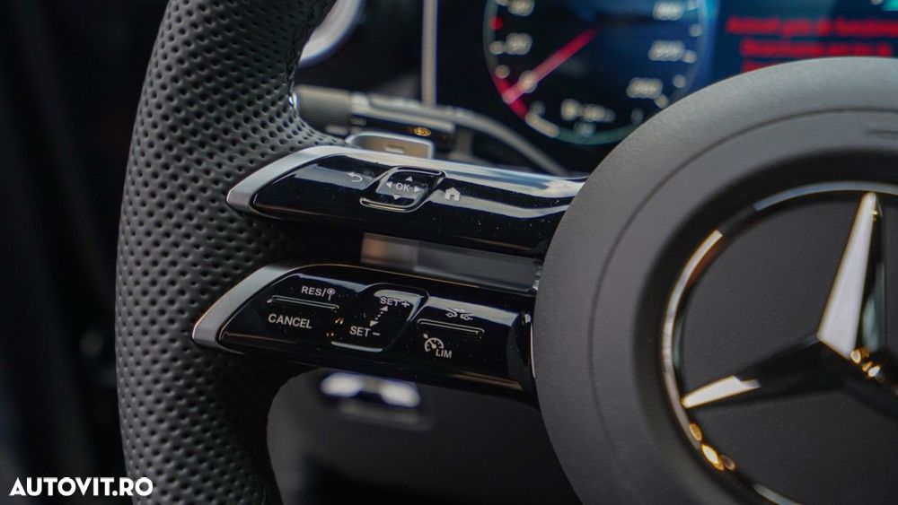 Mercedes-Benz GLC Coupe 300 e 4MATIC - 12