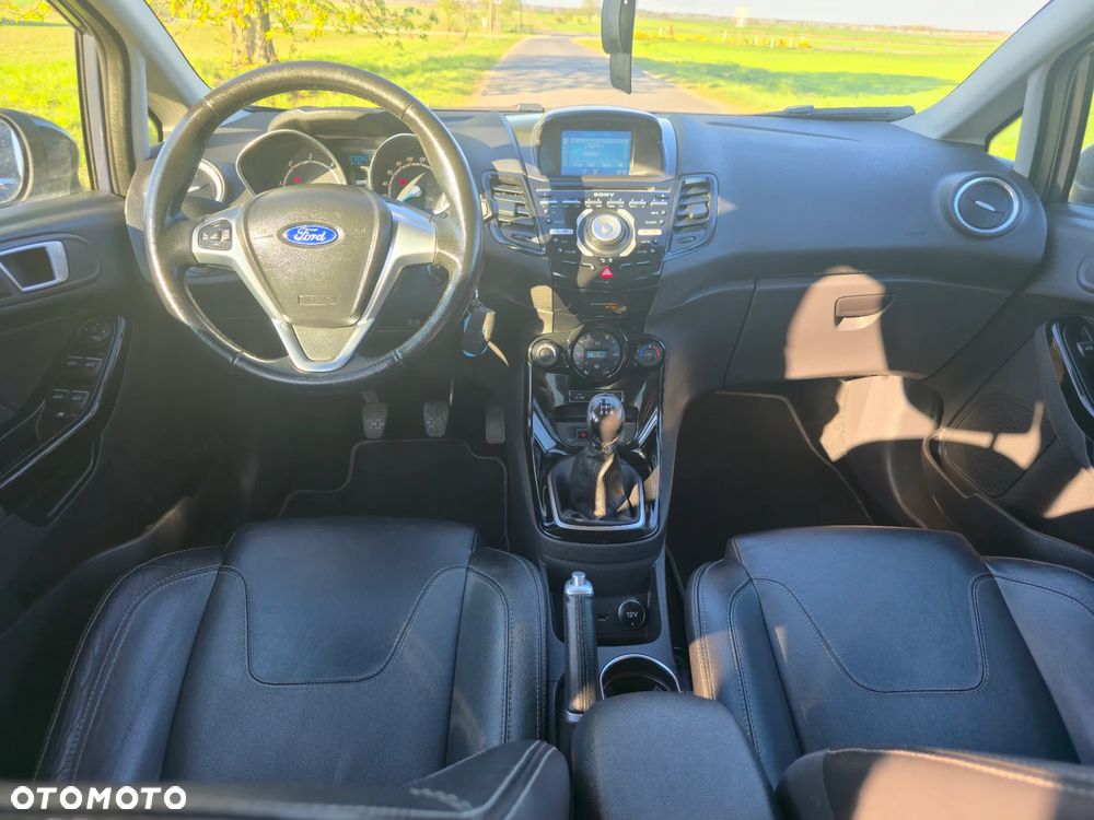Ford Fiesta 1.6 TDCi Titanium X - 19