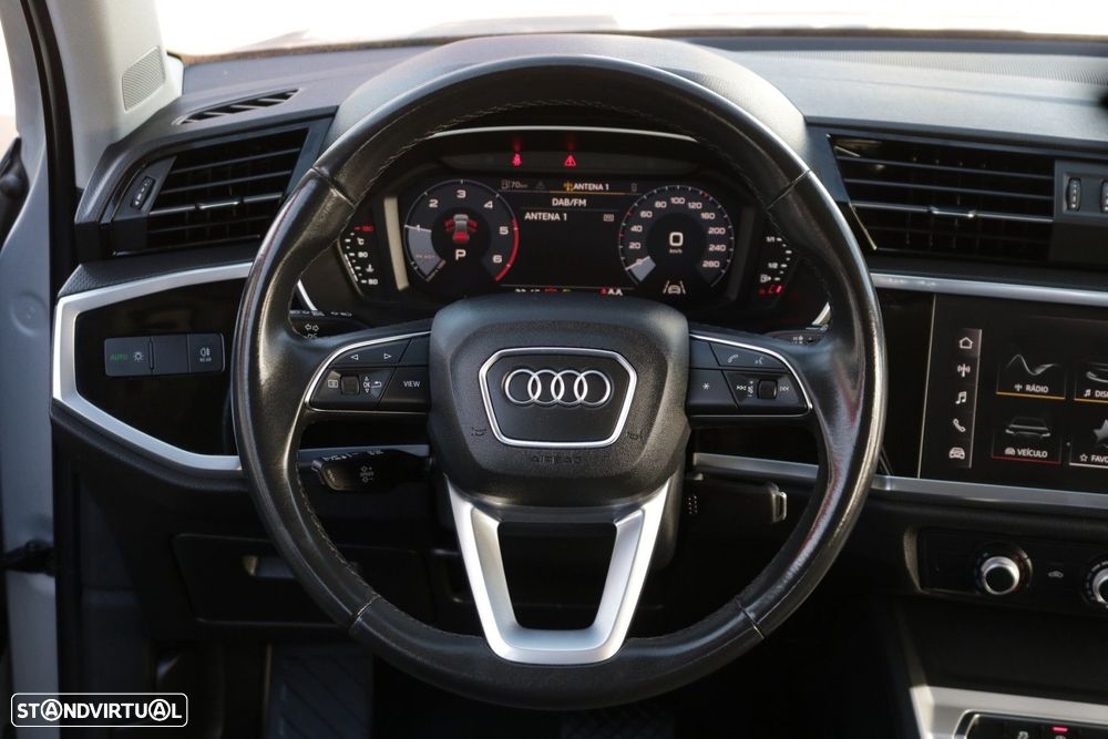 Audi Q3 35 TDI S tronic - 29