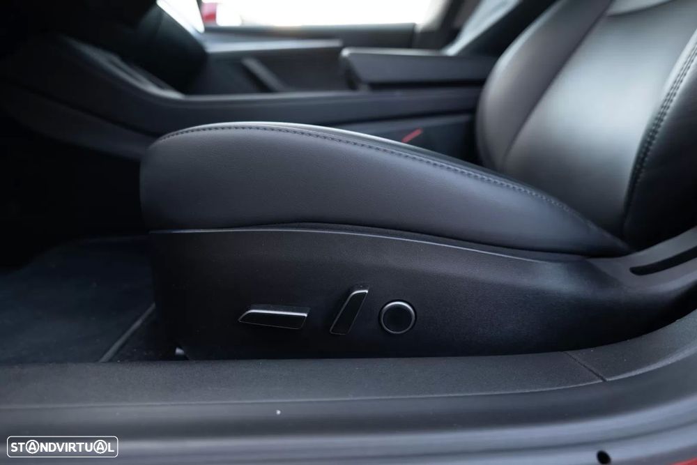 Tesla Model 3 Performance Tração Integral - 19