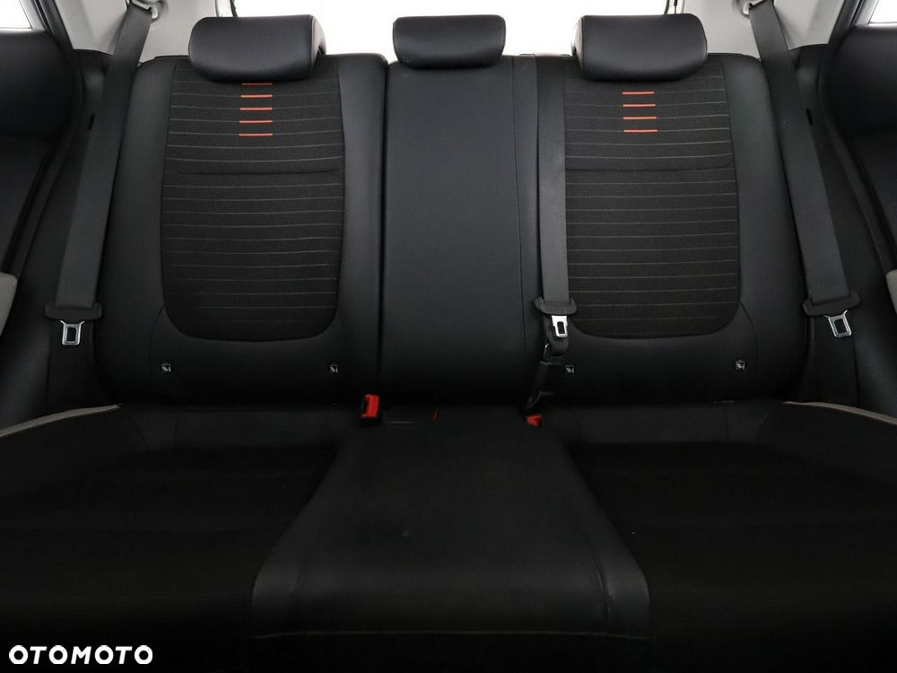 Kia Stonic 1.0 T-GDI 120 Vision - 19