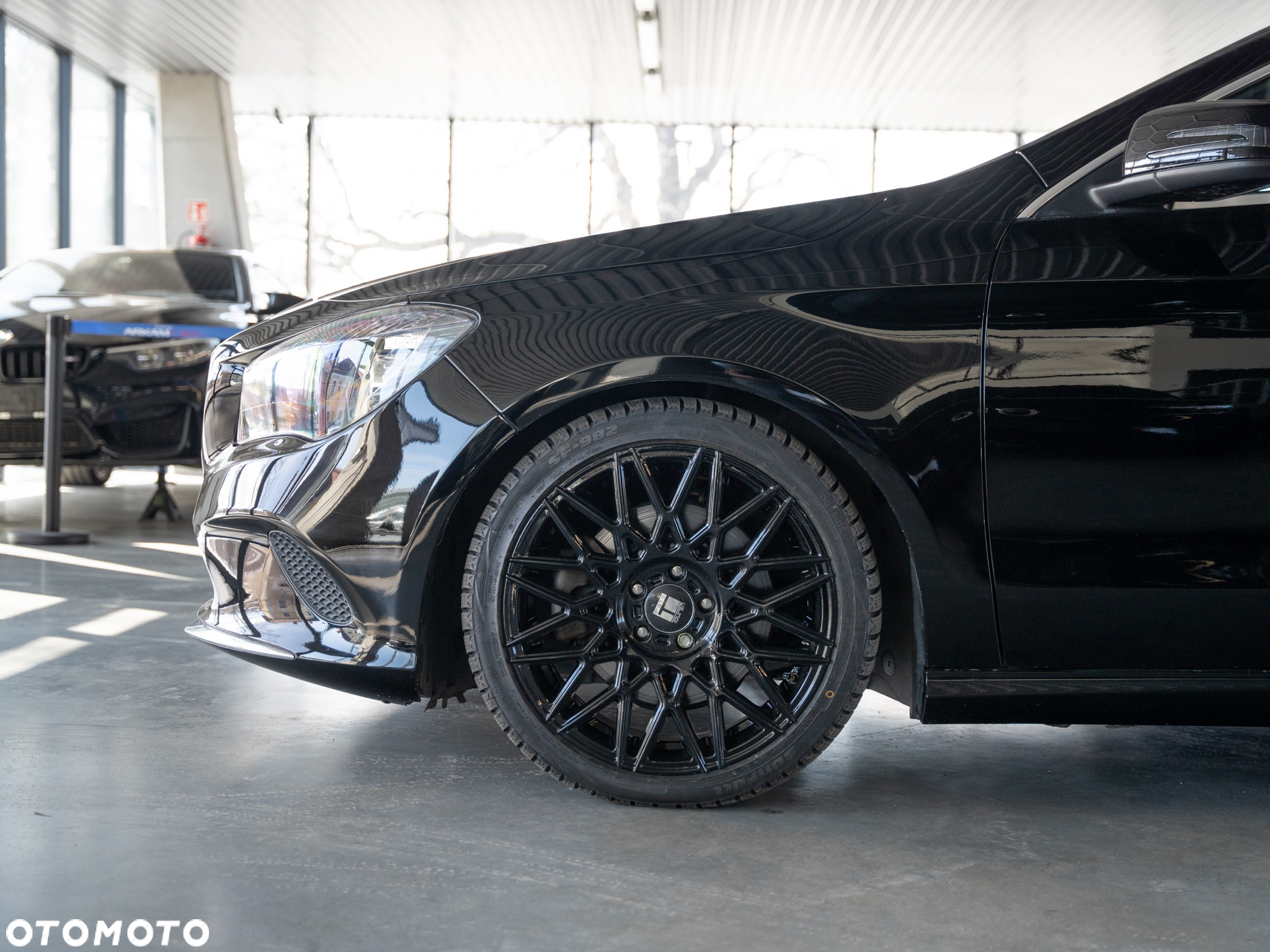 Mercedes-Benz CLA 250 Sport 7G-DCT - 17