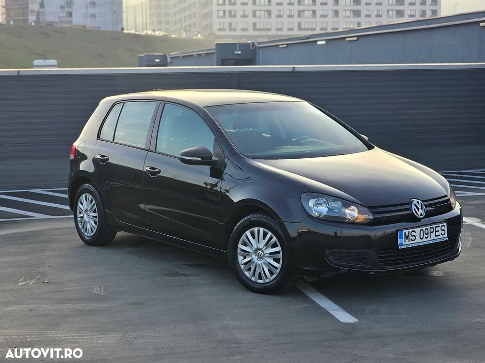 Volkswagen Golf 1.6 TDI BlueMotion Technology DPF Comfortline - 2