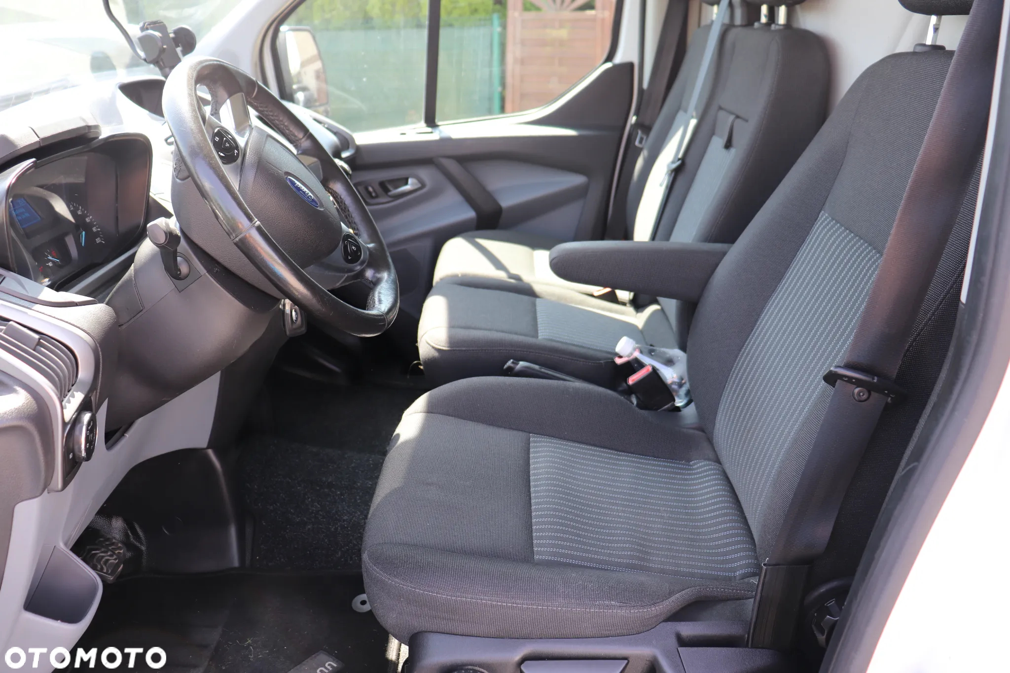 Ford Transit - 26
