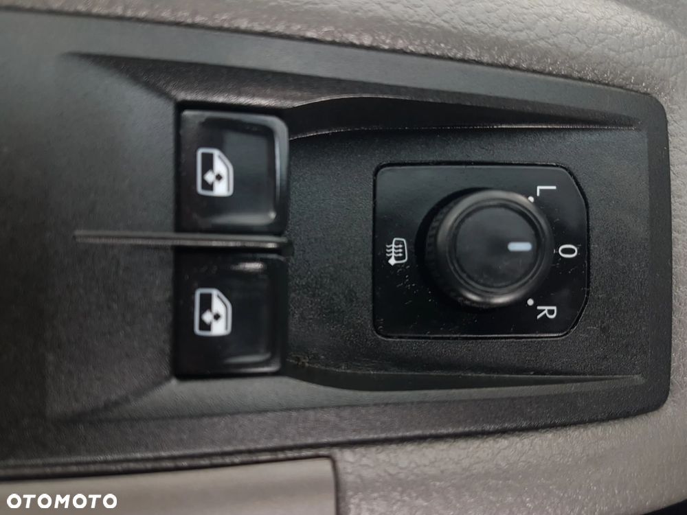 Volkswagen CRAFTER MAXI CHŁODNIA AGREGAT IZOTERMA GRZANIE PODWYŻSZONY 2xDŁUGI KLIMA TEMPOMAT - 9