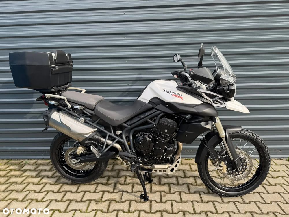 Triumph Tiger - 2
