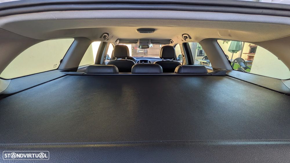 Opel Astra Sports Tourer - 14