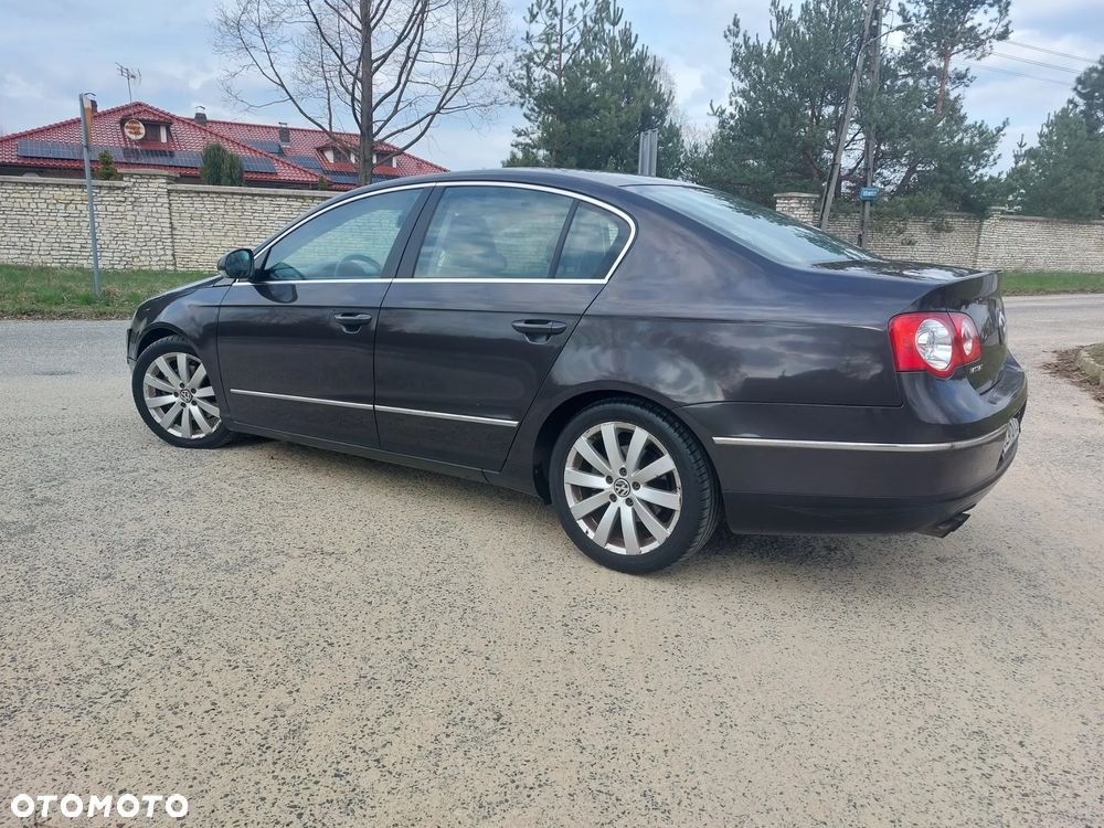 Volkswagen Passat 1.8 TSI Highline - 3