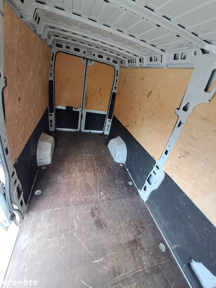 Fiat Ducato | 180KM | L4H3  MAXI | Wzmocniony | Długi Wysoki | Kamera | Niski przebieg - 18