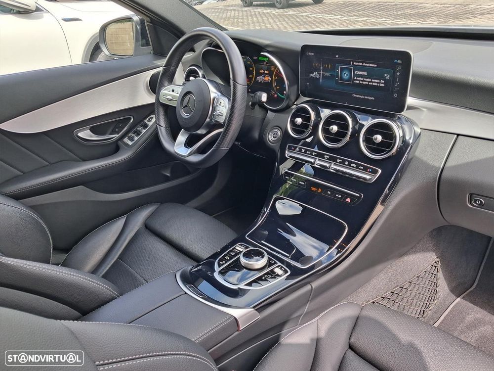 Mercedes-Benz C 300 de AMG Line - 14