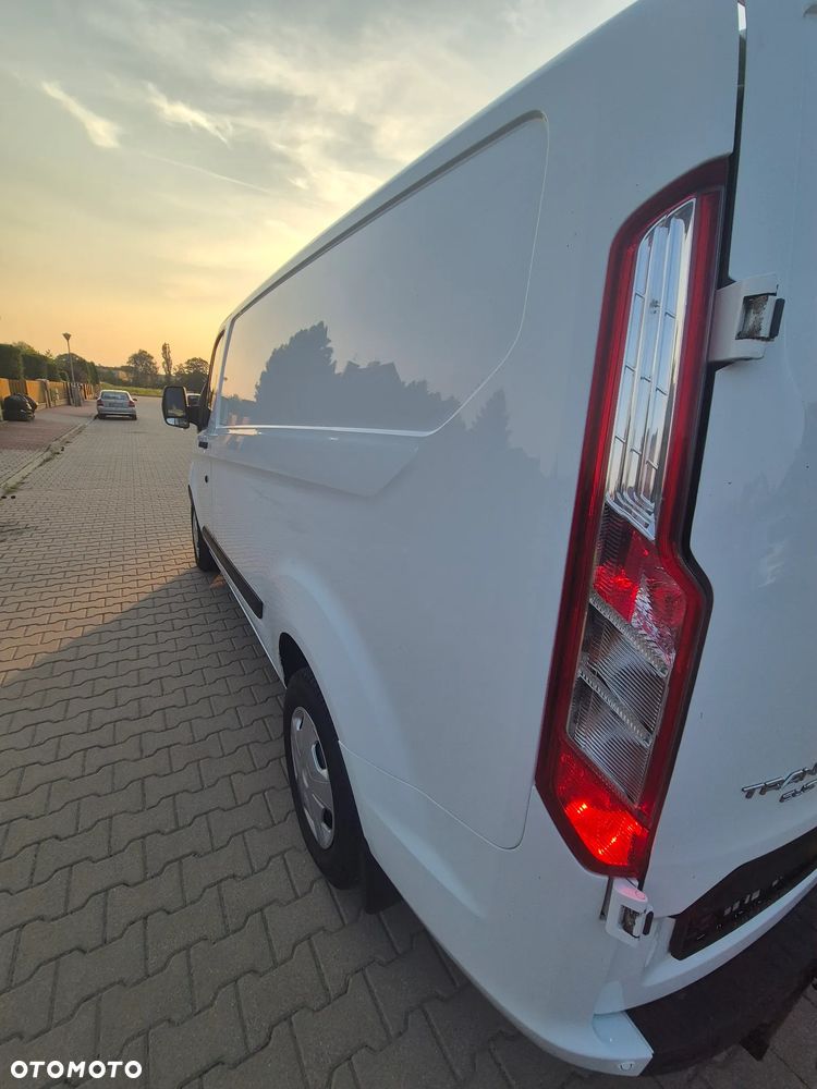 Ford Custom 2.0TDCI 130HP 2018r SYNC 3 LED KLIMA WEBASTO BARDZO DOBRY STAN - 10