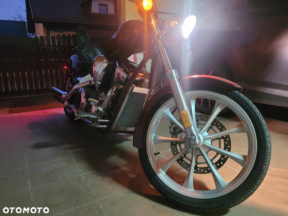 Honda VT - 3