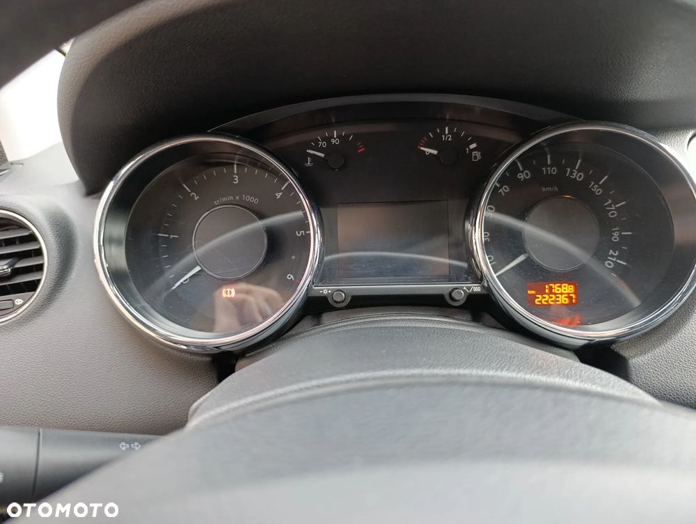 Peugeot 5008 2.0 HDi Active - 6