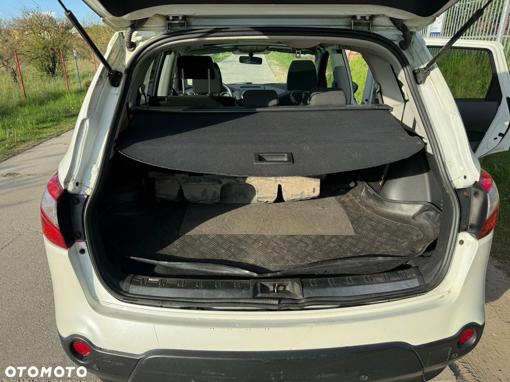 Nissan Qashqai+2 - 11