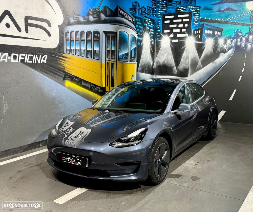 Tesla Model 3 Standard Range Plus RWD - 4