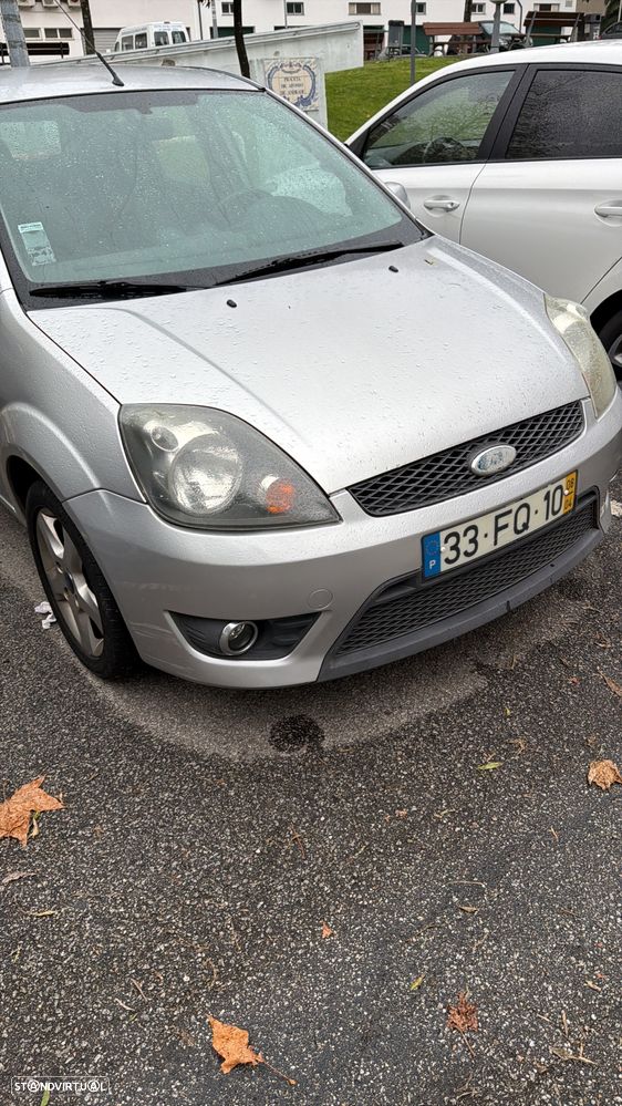 Ford Fiesta - 11