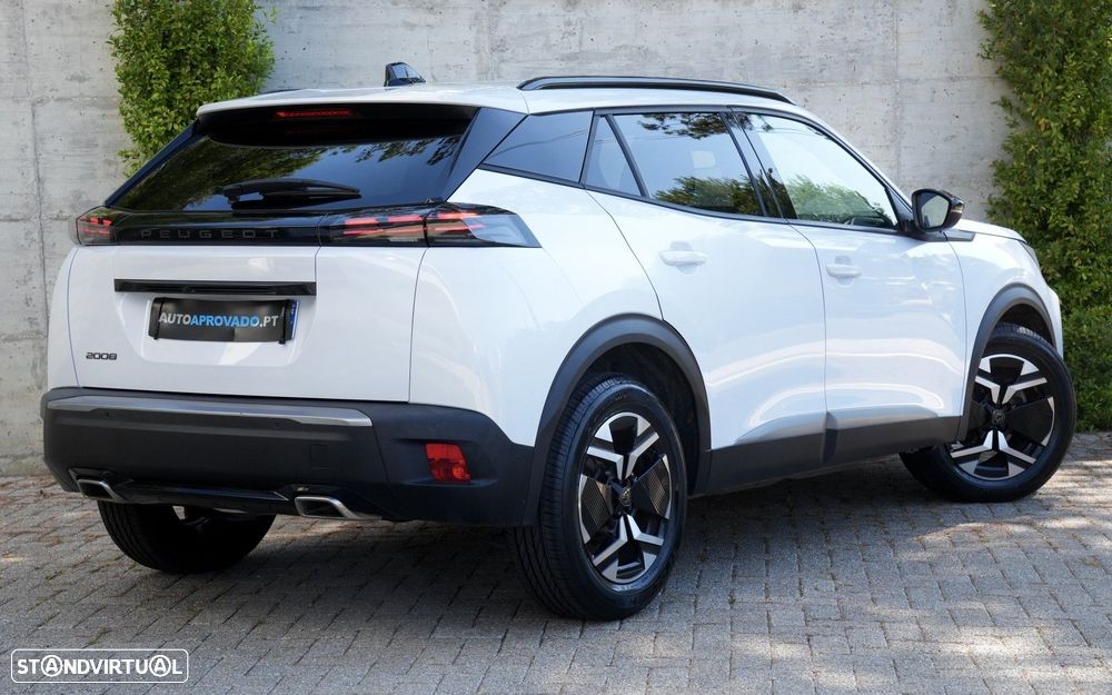 Peugeot 2008 1.2 PureTech Allure Pack EAT8 - 5