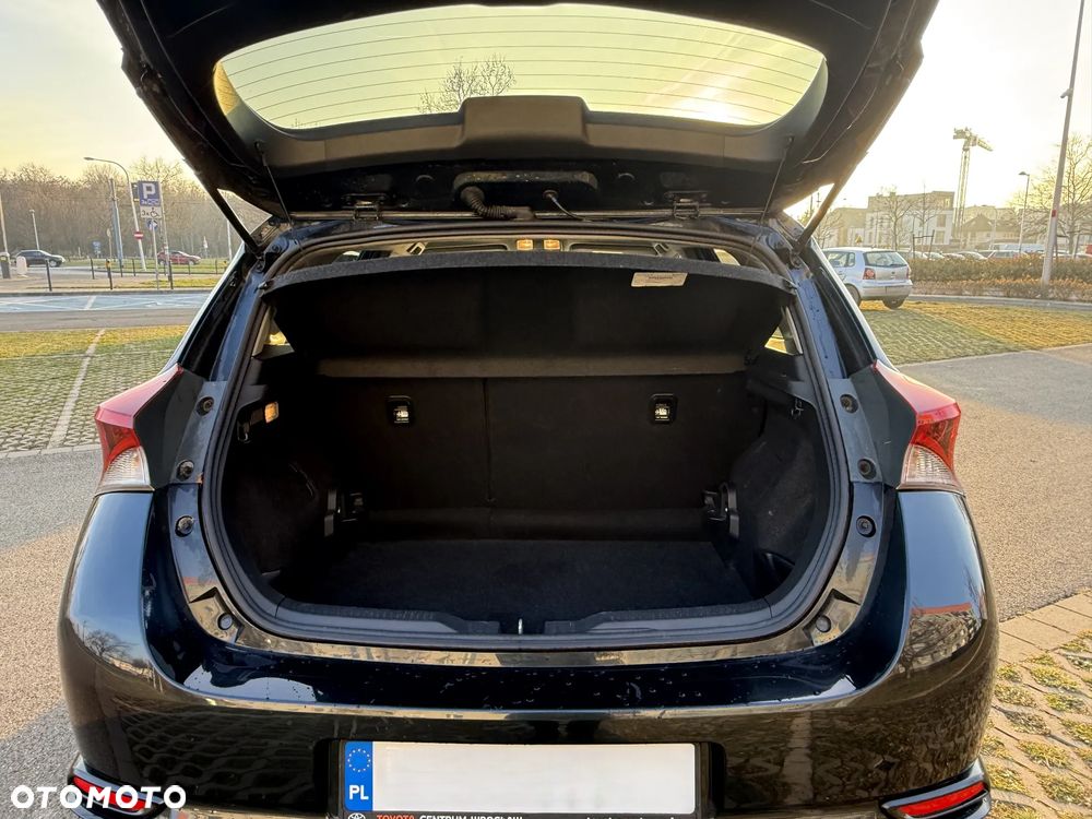 Toyota Auris 1.6 Comfort - 5