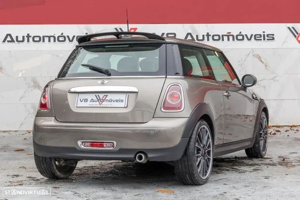 MINI 3 Portas One D - 3