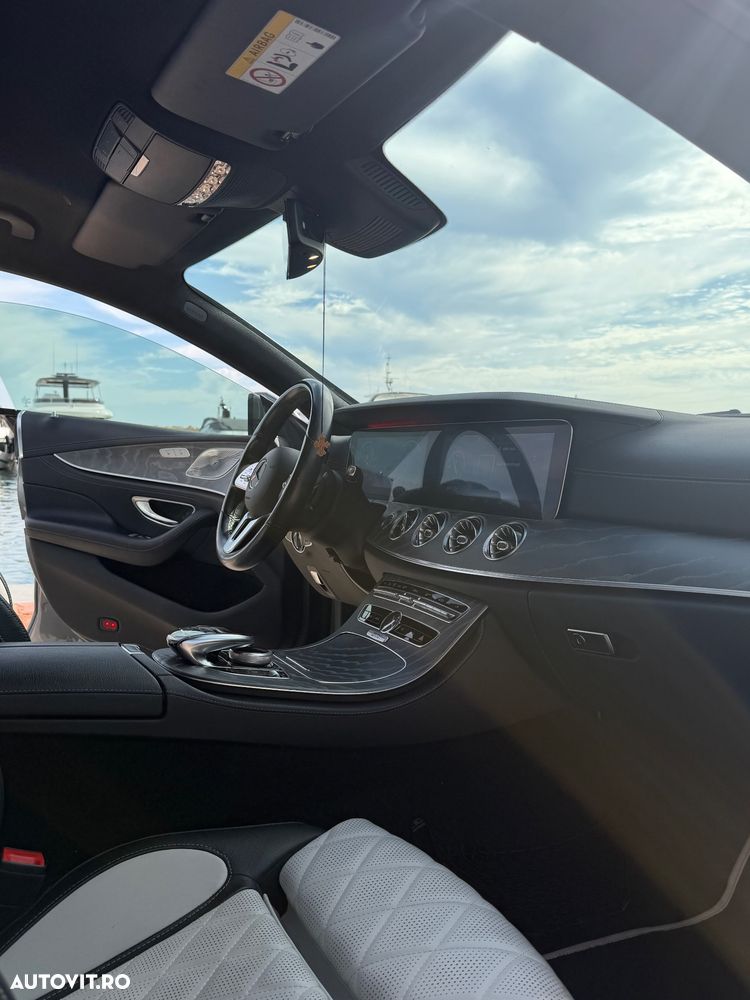 Mercedes-Benz CLS - 11