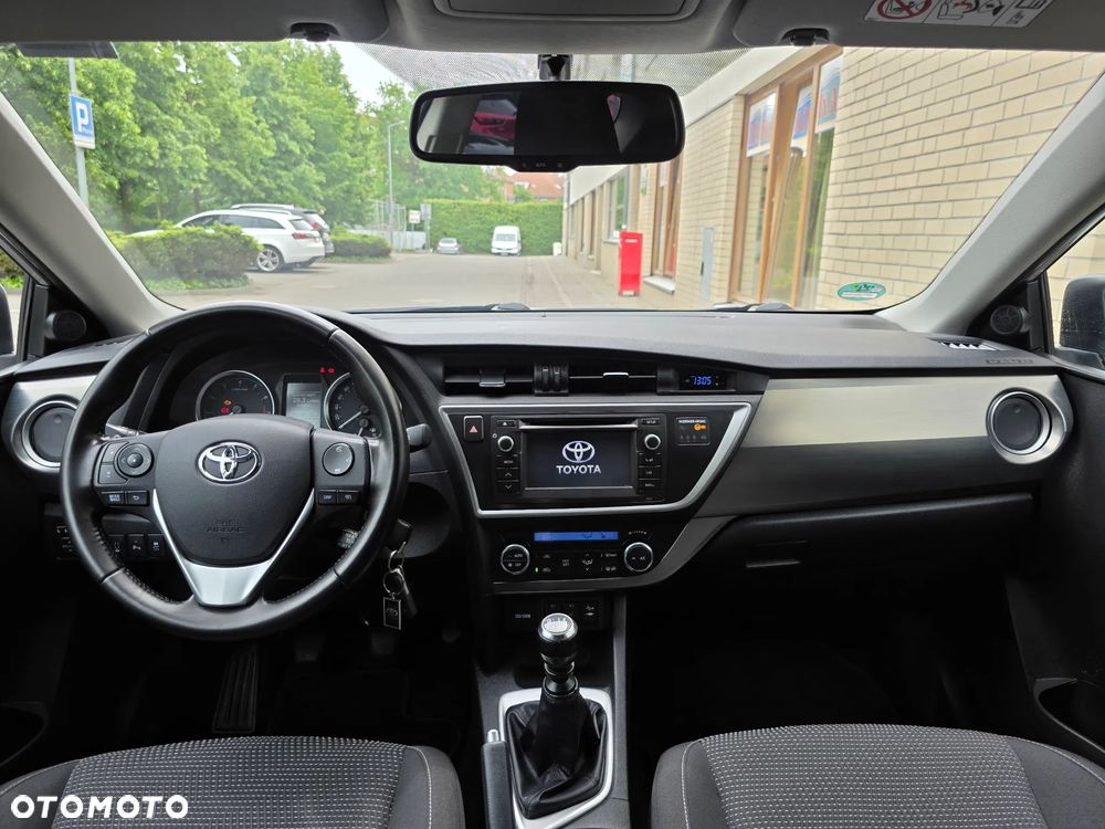 Toyota Auris - 26