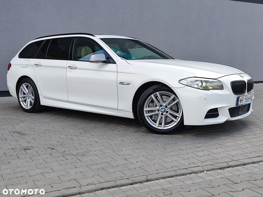 BMW Seria 5 M550d xDrive Sport-Aut - 4