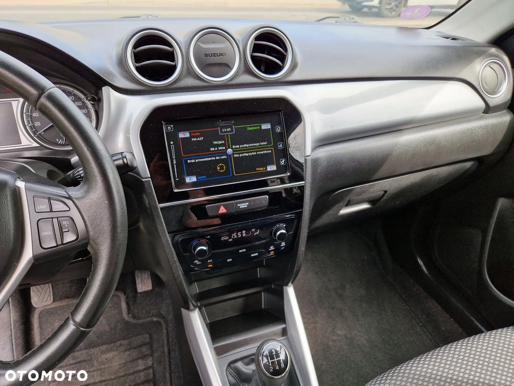 Suzuki Vitara 1.6 Premium 2WD - 9