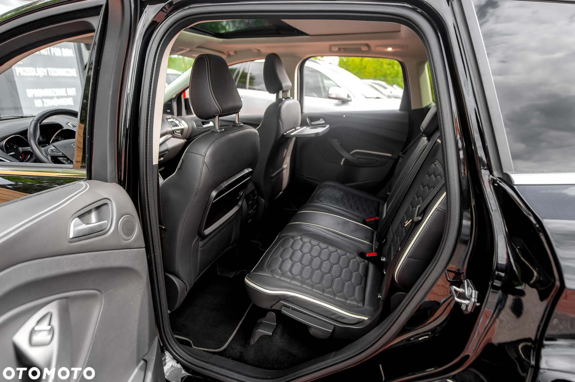 Ford Kuga 2.0 TDCi 4x4 Vignale - 19