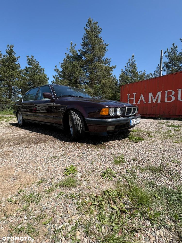 BMW Seria 7 740iL - 6