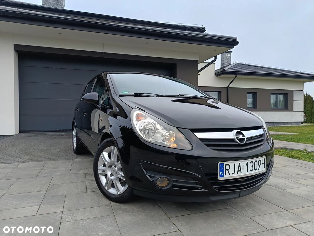Opel Corsa 1.4 16V Color Edition
