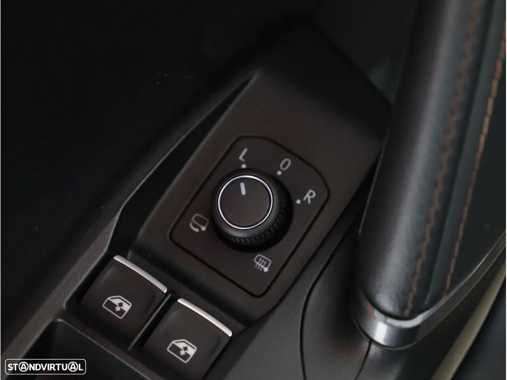 Cupra Formentor 1.4 e-Hybrid DSG - 39