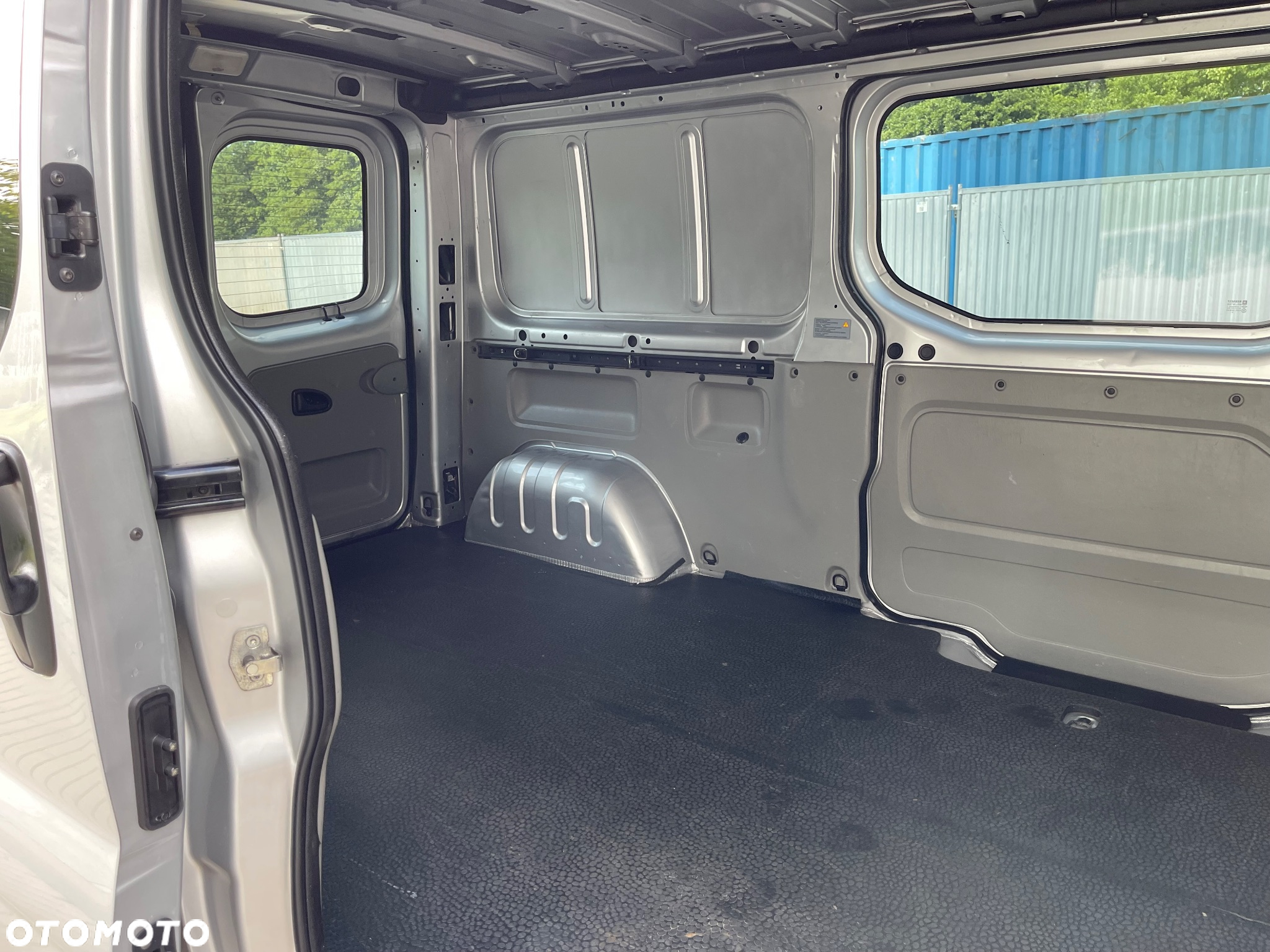 Renault Trafic - 24
