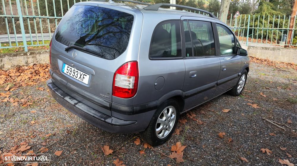 Opel Zafira 2.0 DTi Elegance - 3