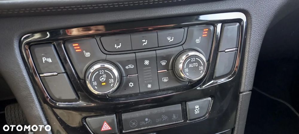 Opel Mokka 1.4 Turbo Automatik Color Innovation - 11