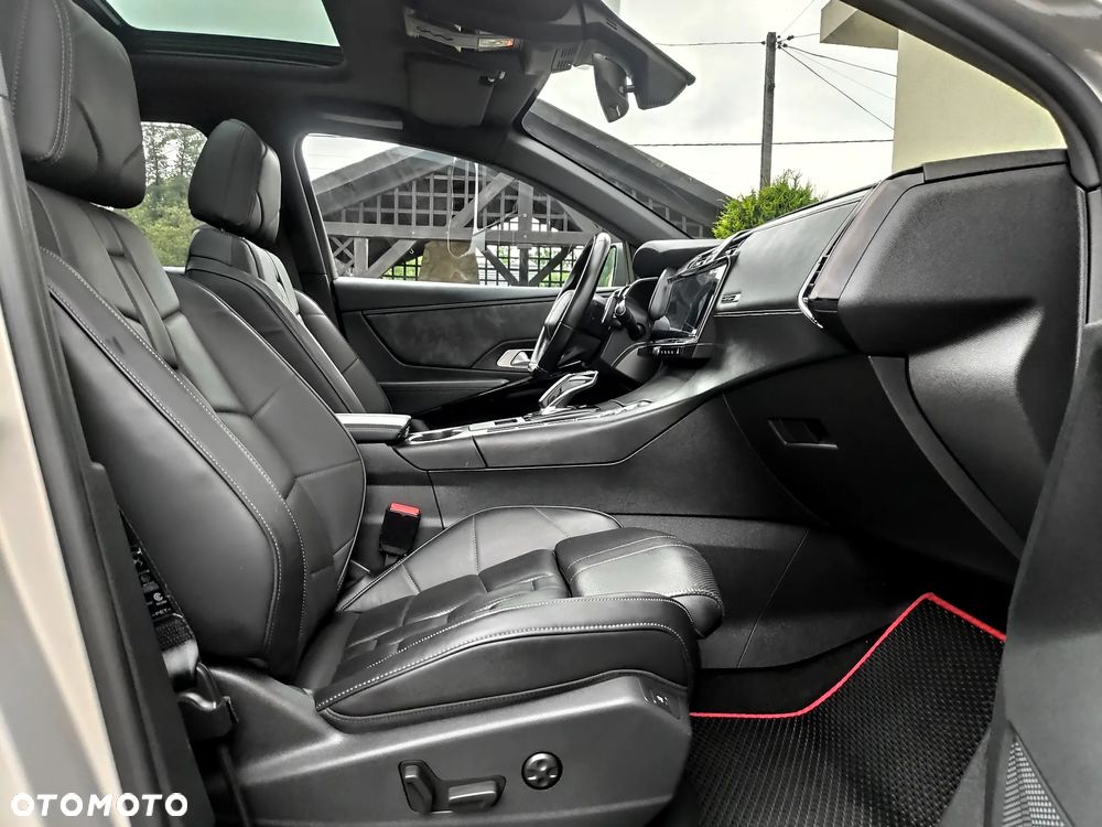 DS Automobiles DS 7 Crossback - 25