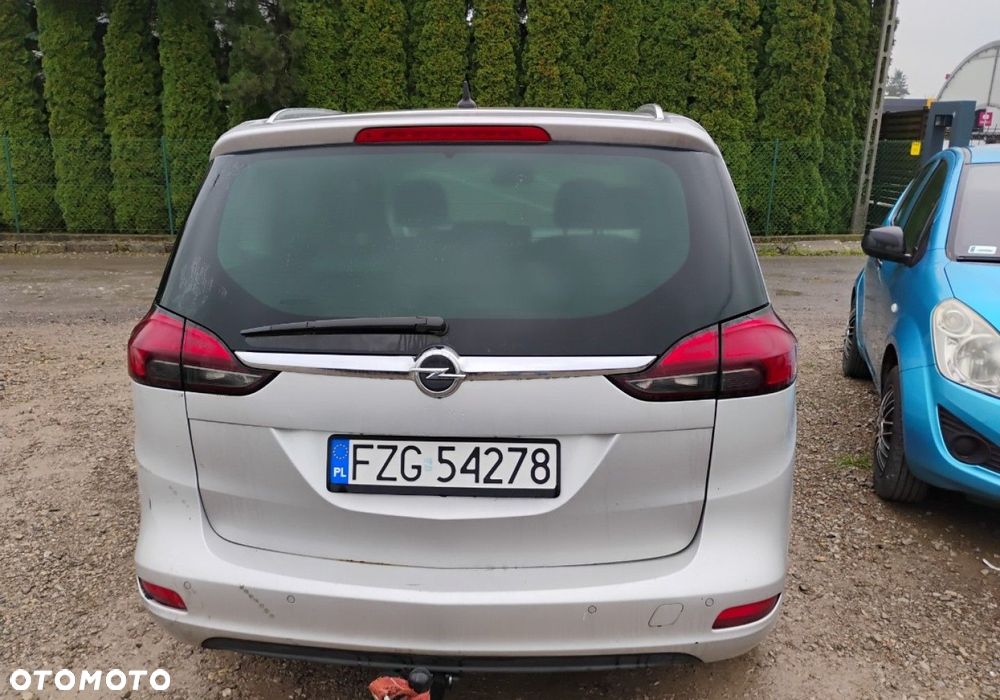 Opel Zafira - 21