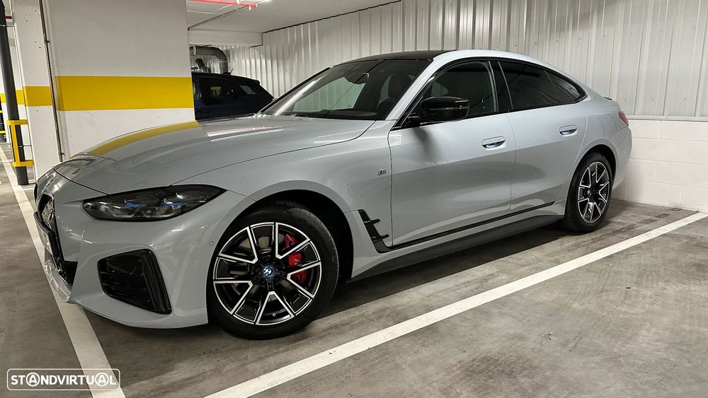 BMW i4 eDrive40 Pack Desportivo M - 1