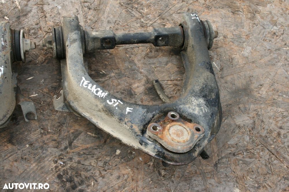 Brate Brat Bascula Stanga Dreapta Fata Hyundai Terracan 2.9 Crdi - 1