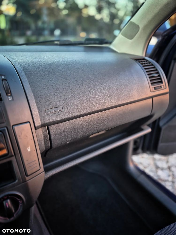 Volkswagen Polo - 13