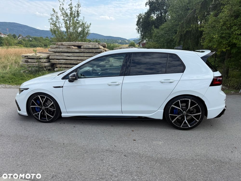 Volkswagen Golf - 16